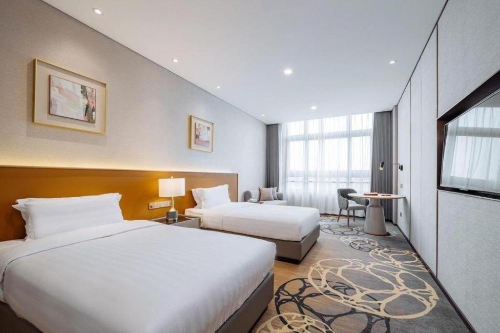 Cypress Garden Hotel Shanghai Exteriör bild