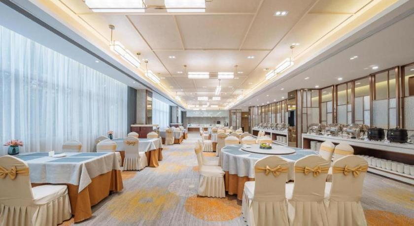 Cypress Garden Hotel Shanghai Exteriör bild